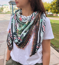 Load image into Gallery viewer, Pala-stinia-n Scarf - SW
