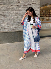 Load image into Gallery viewer, White &amp; Blue Kaftan - SW
